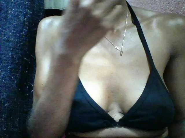 Live sex webcam photo for seths #293767374