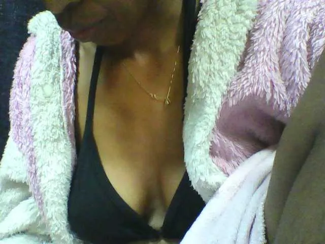 Live sex webcam photo for seths #293800858