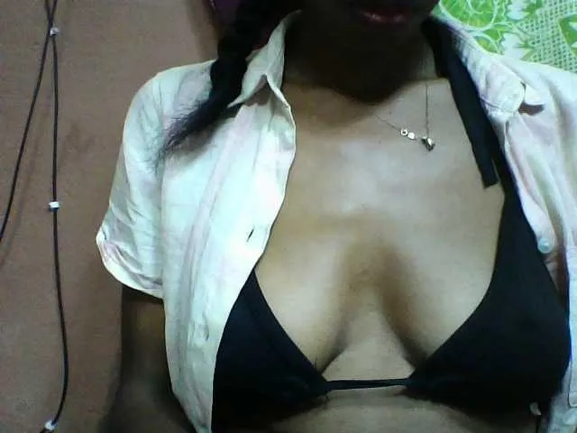 Live sex webcam photo for seths #293924767