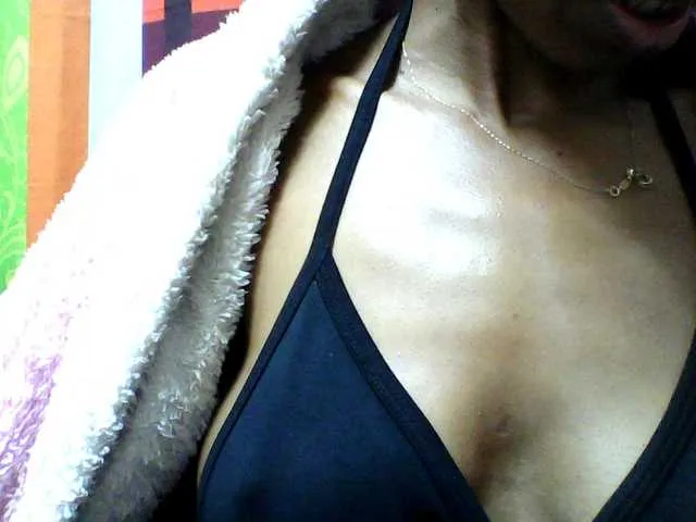 Live sex webcam photo for seths #294039527