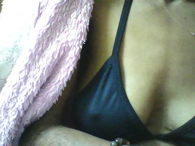 Live sex webcam photo for seths #294062638