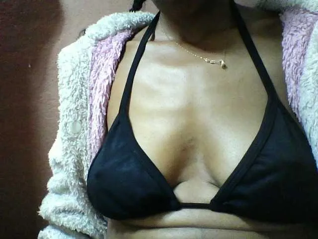 Live sex webcam photo for seths #294090544
