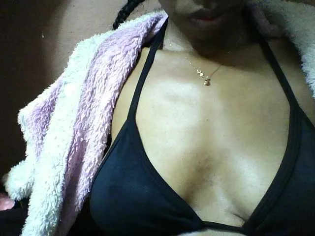 Live sex webcam photo for seths #294091846