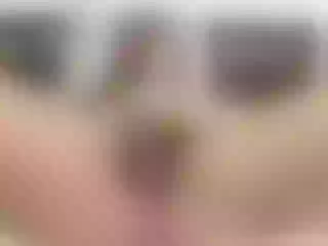Live sex webcam photo for sexadiction-1 #290848509