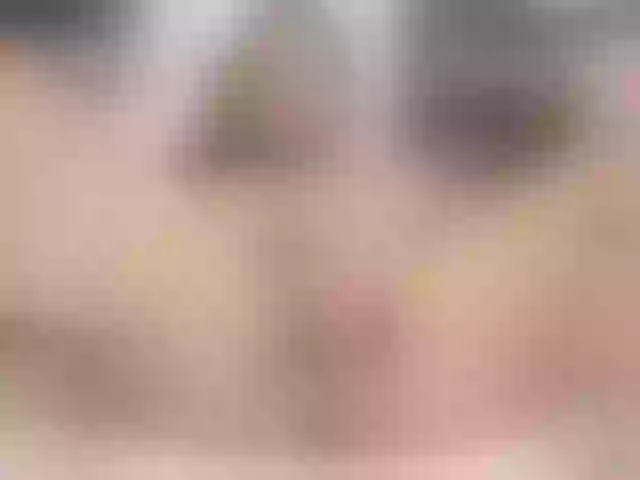 Live sex webcam photo for sexadiction-1 #290945694