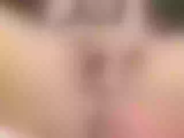 Live sex webcam photo for sexadiction-1 #290997849