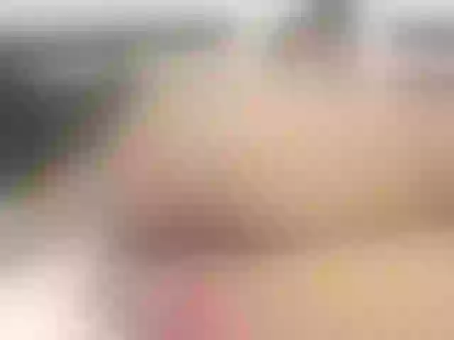 Live sex webcam photo for sexadiction-1 #291247333