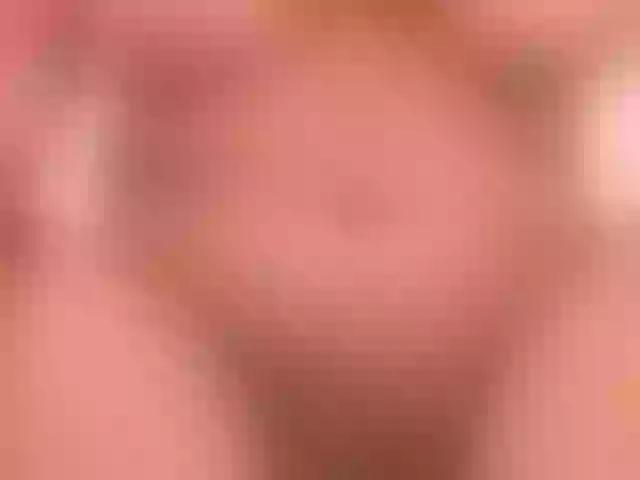 Live sex webcam photo for sexadiction-1 #291468095