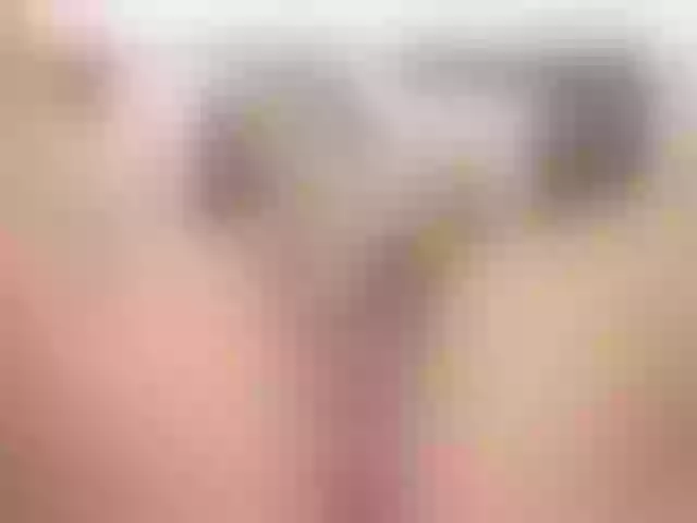 Live sex webcam photo for sexadiction-1 #291556732