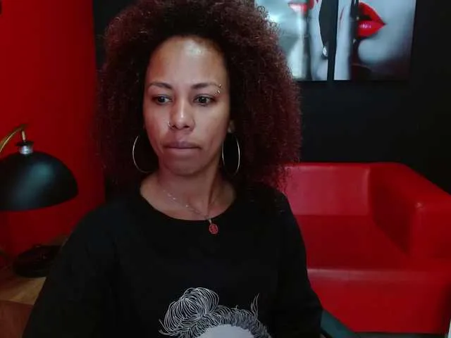 Live sex webcam photo for sexi-ebony #272280710