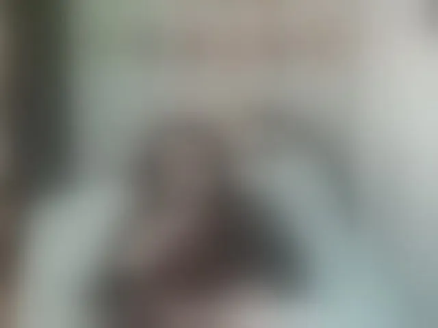 Live sex webcam photo for sexititshot12 #293392448