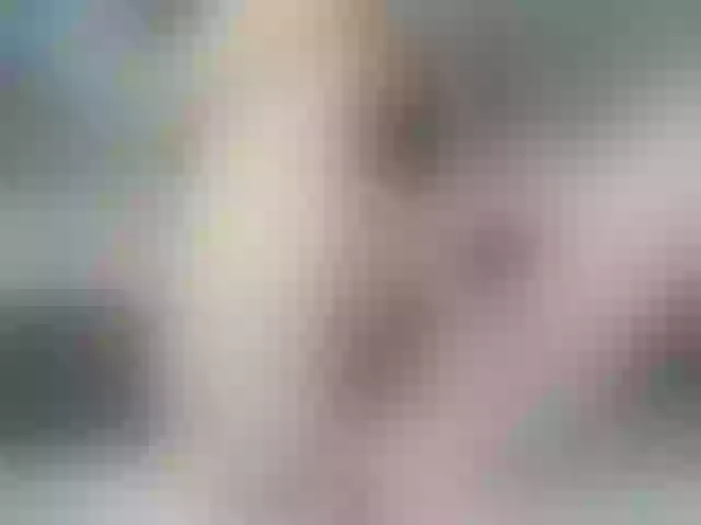 Live sex webcam photo for sexkisa777 #272684949