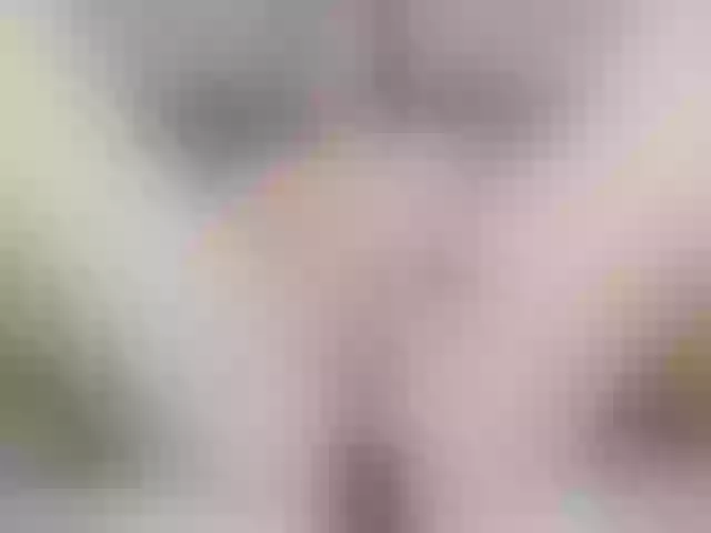Live sex webcam photo for sexkisa777 #290361239