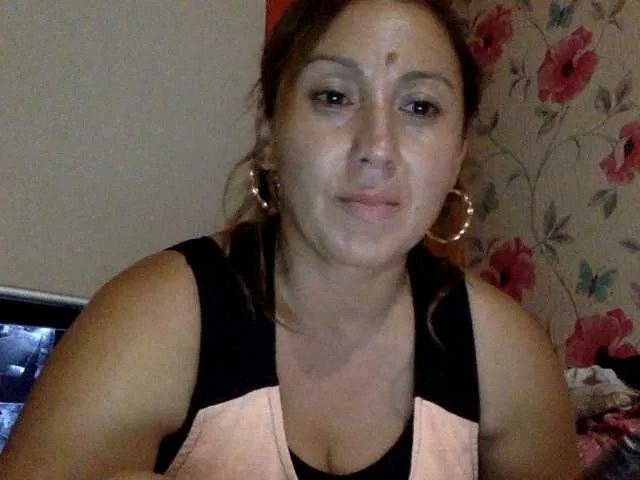 Live sex webcam photo for sexmari39 #276006302