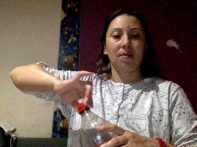 Live sex webcam photo for sexmari39 #290862553