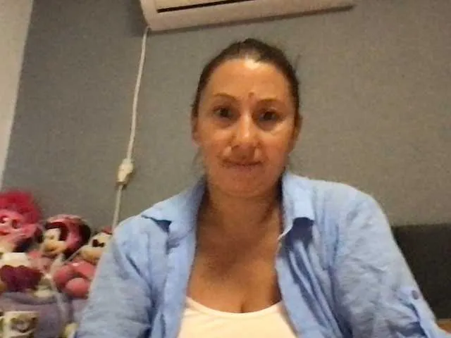 Live sex webcam photo for sexmari39 #291593119