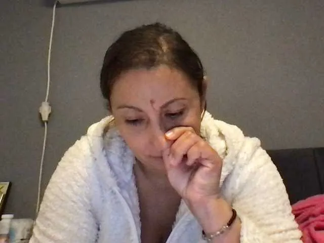 Live sex webcam photo for sexmari39 #292205271