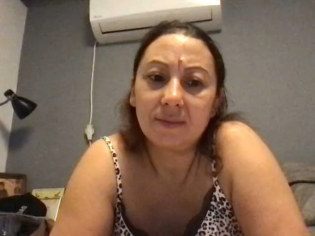 Live sex webcam photo for sexmari39 #292252294