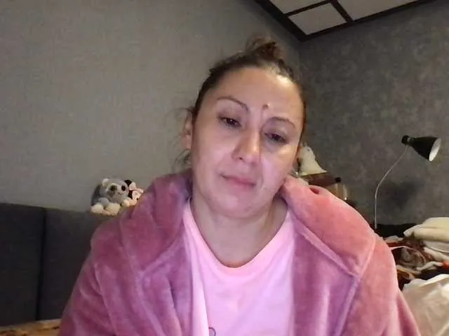 Live sex webcam photo for sexmari39 #292392816