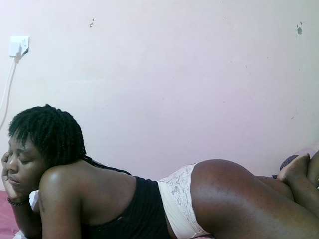 Live sex webcam photo for sexxy-freaky #294320509