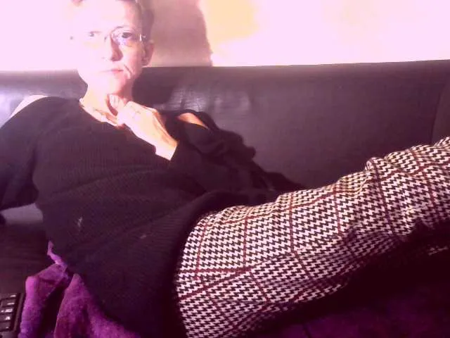 Live sex webcam photo for sexxygeny #272133264