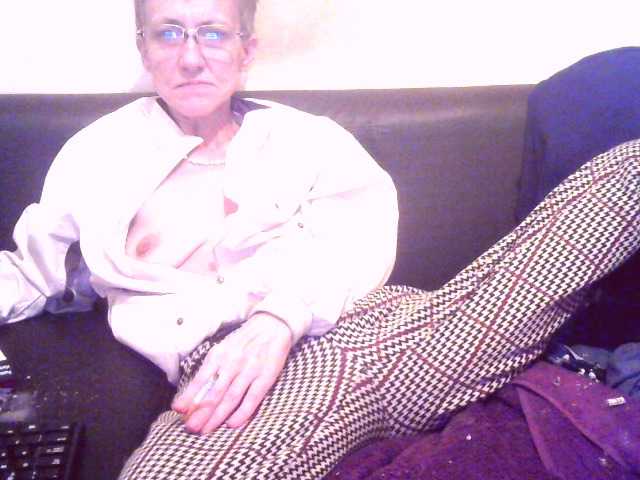 Live sex webcam photo for sexxygeny #272301366