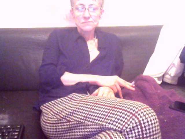 Live sex webcam photo for sexxygeny #272306437