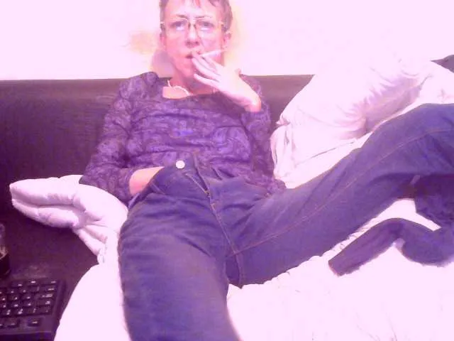 Live sex webcam photo for sexxygeny #272329419