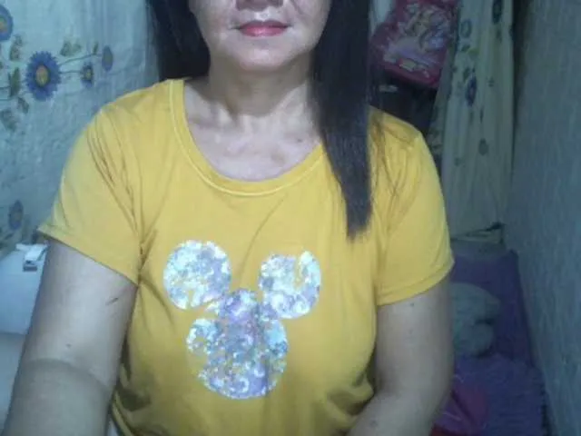 Live sex webcam photo for sexxyicee69 #274094105