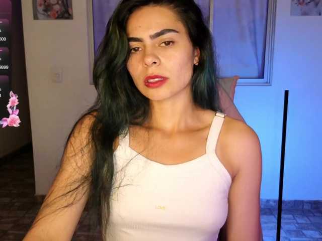 Live sex webcam photo for sexxyladyy #291263346