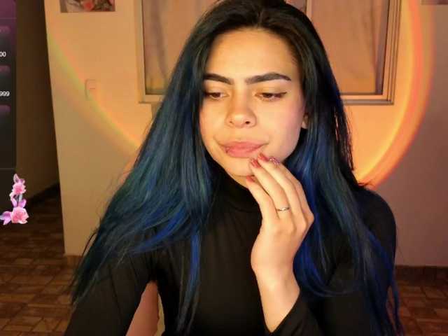 Live sex webcam photo for sexxyladyy #291351435