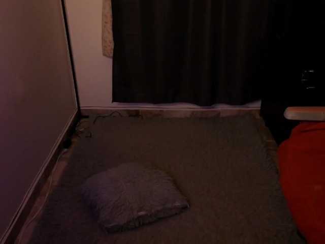 Live sex webcam photo for sexxyladyy #291558573