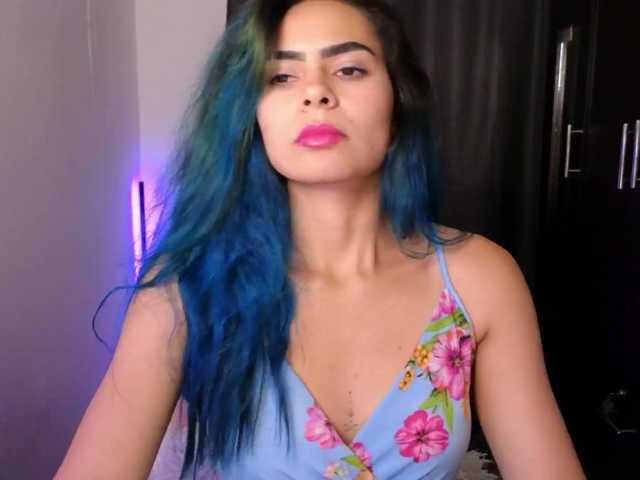 Live sex webcam photo for sexxyladyy #291997426