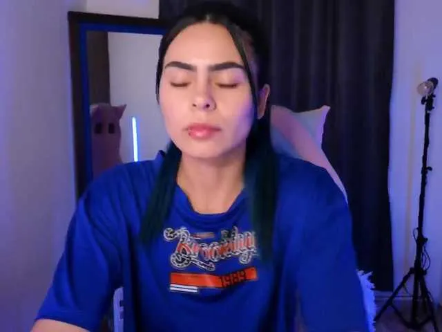 Live sex webcam photo for sexxyladyy #292064004