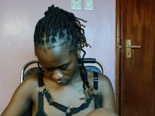 Live sex webcam photo for sexxytracy #277280083