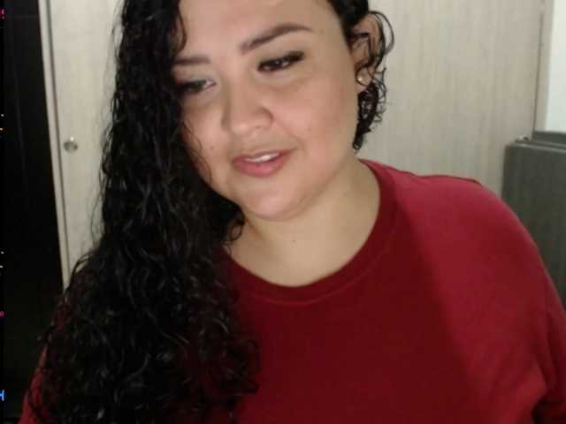 Live sex webcam photo for sexy-Cloe #273997355