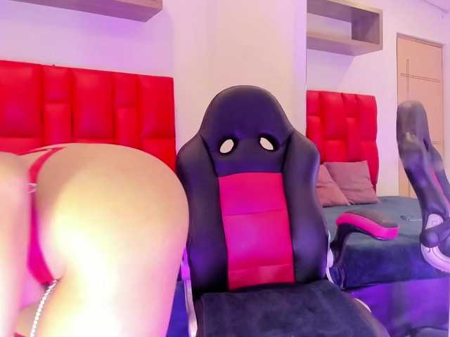 Live sex webcam photo for sexy-alanaa #277510301