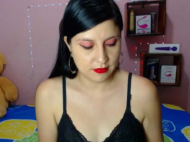 Live sex webcam photo for sexy-annie #292117670