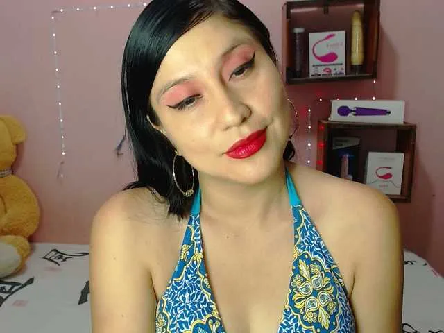 Live sex webcam photo for sexy-annie #292796872