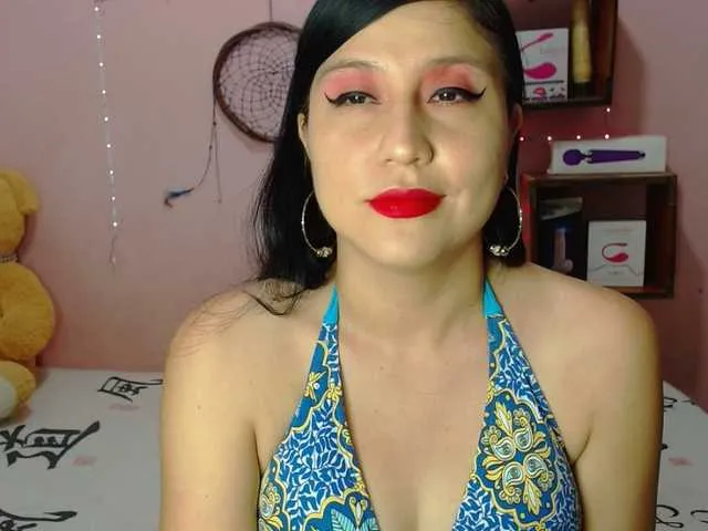 Live sex webcam photo for sexy-annie #292977868