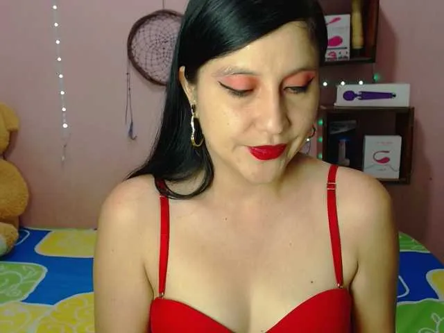 Live sex webcam photo for sexy-annie #293104291