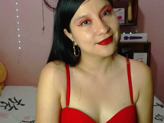Live sex webcam photo for sexy-annie #293696428