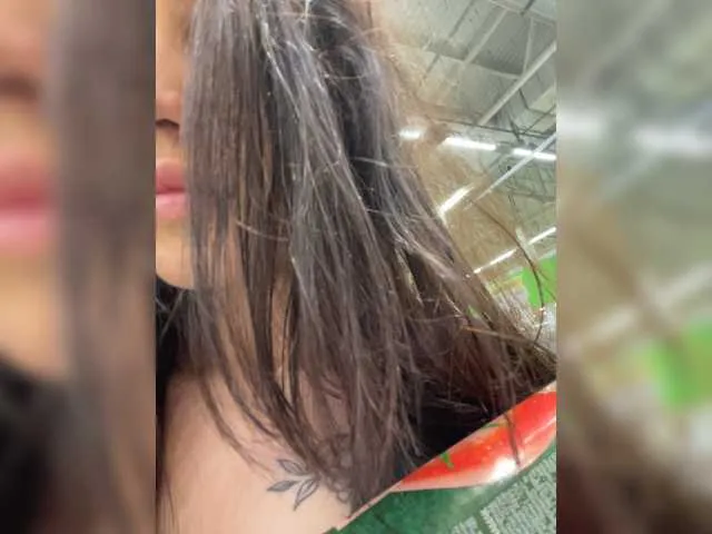 Live sex webcam photo for sexy-assian #274383879