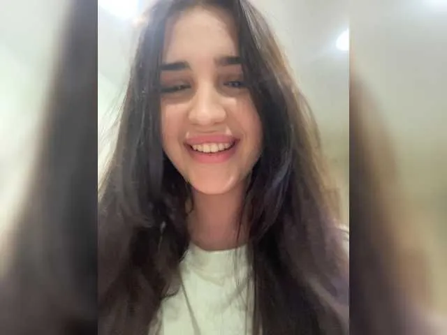 Live sex webcam photo for sexy-assian #274462194