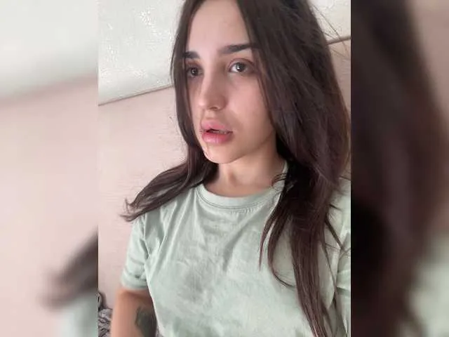 Live sex webcam photo for sexy-assian #274468119