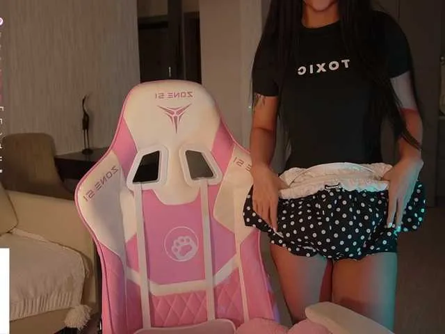 Live sex webcam photo for sexy-assian #292043890