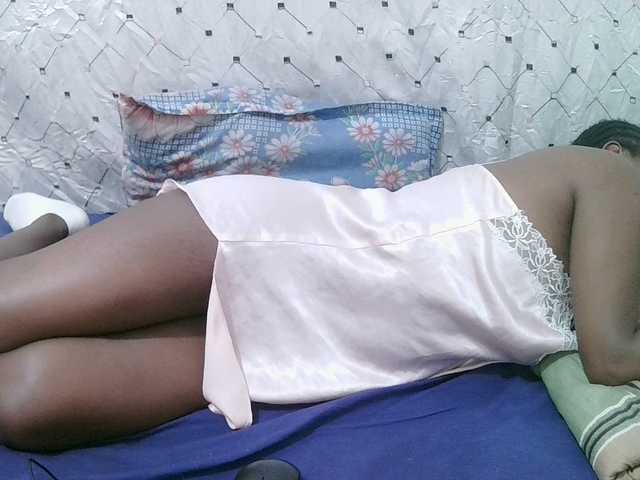 Live sex webcam photo for sexy-bbae #291176016