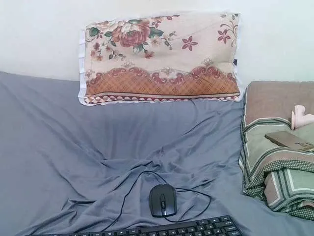 Live sex webcam photo for sexy-bbae #291304911