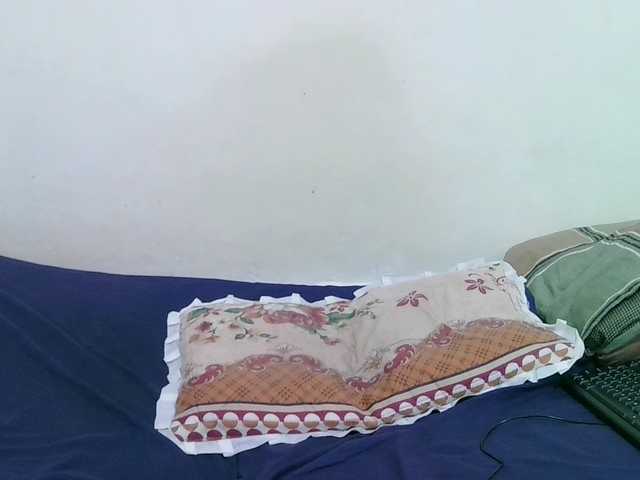 Live sex webcam photo for sexy-bbae #291551269