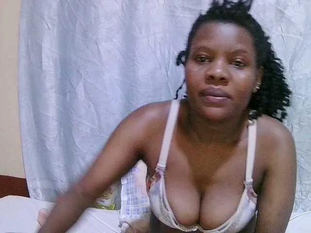 Live sex webcam photo for sexy-bbae #293469738